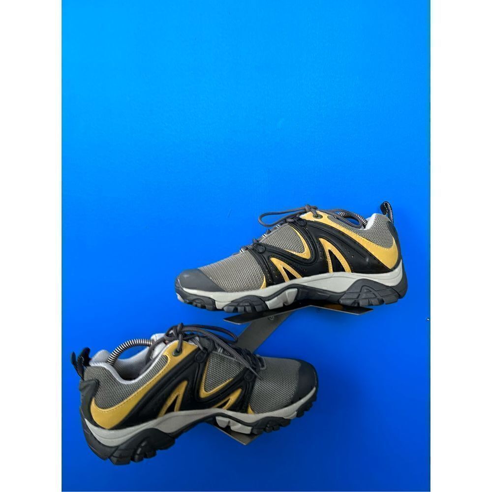 Merrell  women Moab 2 Waterproof Wide Width Hiking Shoes Suede,Leather-And-Mesh